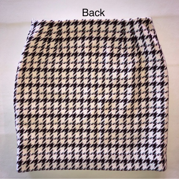 WHBM Wool Blend Lined Pencil Skirt (4) - Picture 7 of 16